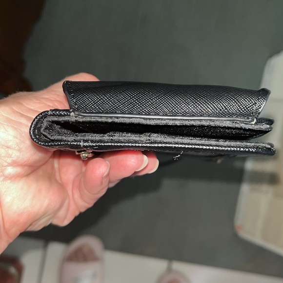 Deluxity Crossbody wallet  case  ID holder  Credit card case  billfold NWT - Picture 8 of 17